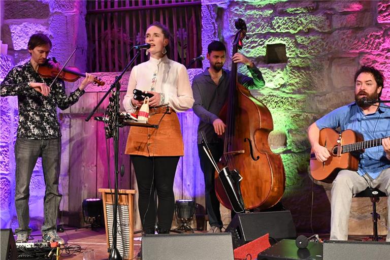 Das Quartett José Díaz de León, Stefan Berger, Elsa Johanna Mohr und Frank Brempel (von rechts) aus Köln und Bonn gastiert im Rahmen der Winterkulturtage zum zweiten Mal in der Walterichstadt. Foto: Elisabeth Klaper
