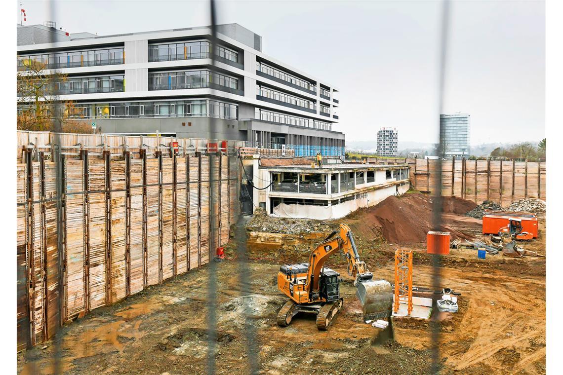 Unternehmen punkten mit eigenem Wohnraum Das Robert Bosch Krankenhauses lässt am Burgholzhof fünf Wohngebäude für die Belegschaft errichten.