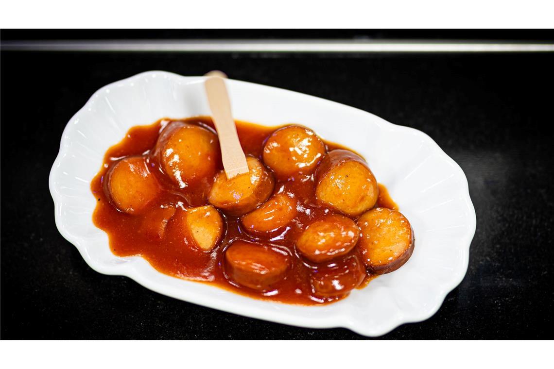 VW-Verkaufsschlager Currywurst kommt als Fertiggericht