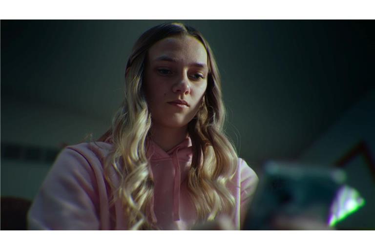 Das Stalking gegen Lauryn nimmt ungeheuerliche Ausmaße an.