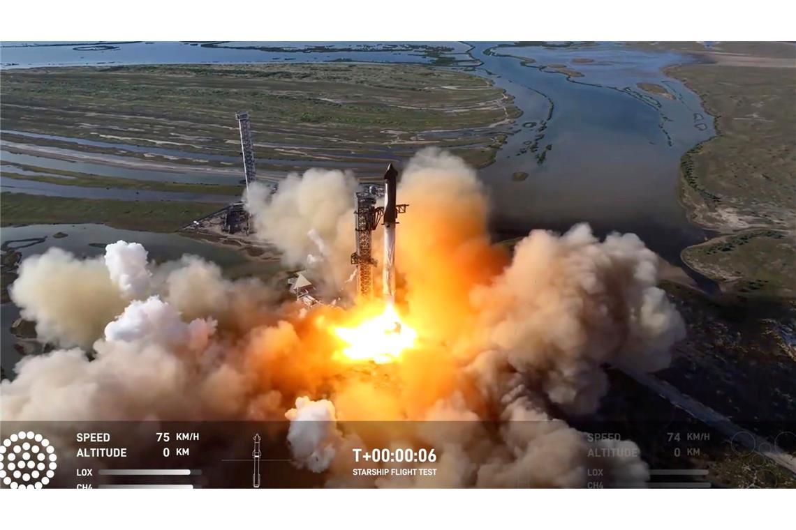 Raketensystem "Starship" meistert Testflug - mit Makel Das "Starship" ist größer als die Freiheitsstatue.