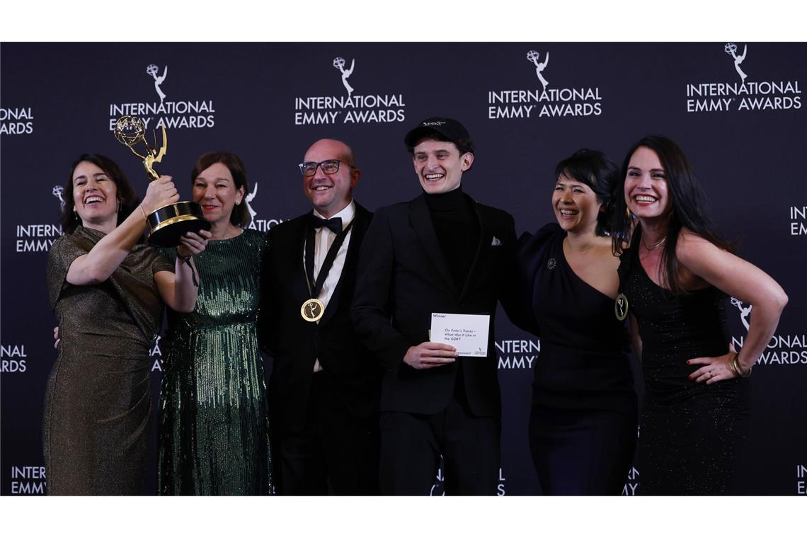 Das Team der Kinderserie „Auf Fritzis Spuren“ bei den Emmy-Awards.