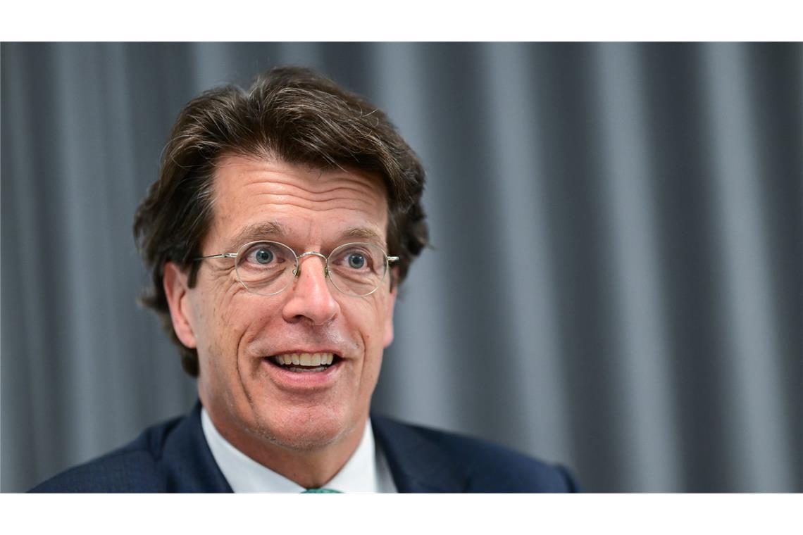 Das Thema humanoide Roboter sei derzeit in aller Munde, sagt Schaeffler-CEO Klaus Rosenfeld.