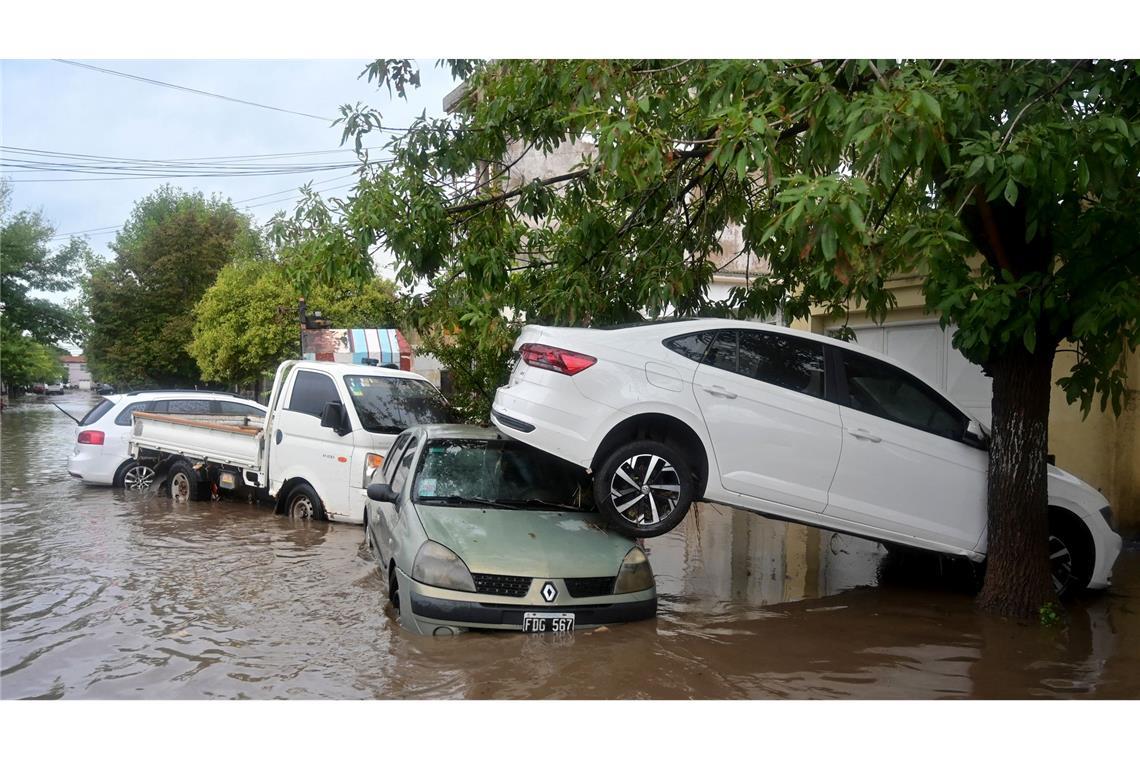Zwölf Tote: Argentinische Stadt nach Unwetter "zerstört" Das Unwetter hat für viel Zerstörung gesorgt.