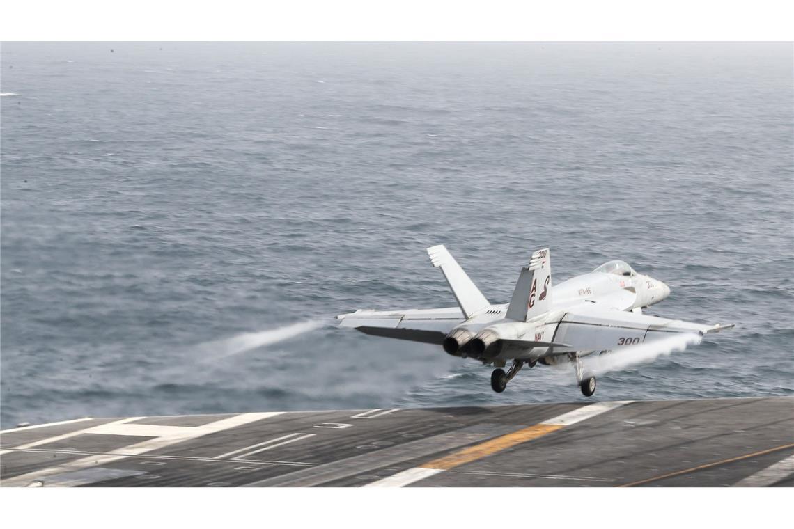 Das US-Militär wehrte nach eigenen Angaben iranische Raketen und Drohnen ab. (Symbolbild)
