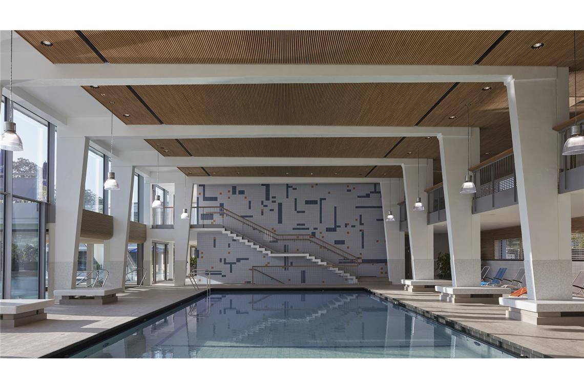 Stilvoll abtauchen –  Stuttgarter Architekten und ihre coolen Schwimmbäder
