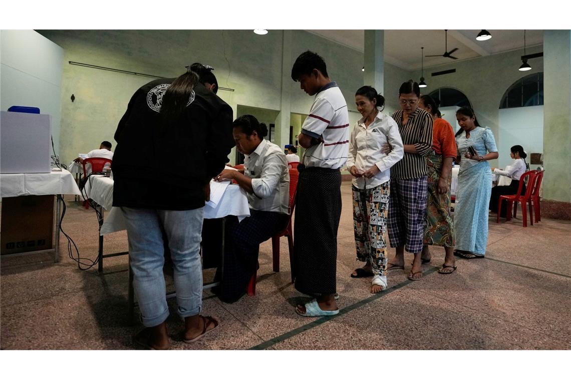 Das Votum findet in drei Phasen statt.