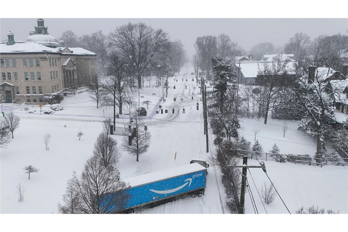 Wintersturm in den USA bringt Strom- und Flugausfälle Das Winterwetter sorgt für Verkehrschaos.