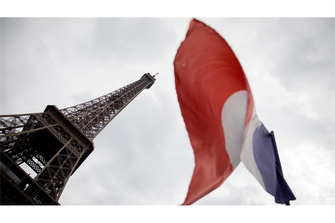 Krise in Paris: Wird Frankreich zum Risiko für die Eurozone? Dauerkrise in Frankreich: Das Land findet nicht zur Ruhe. (Symbolfoto)