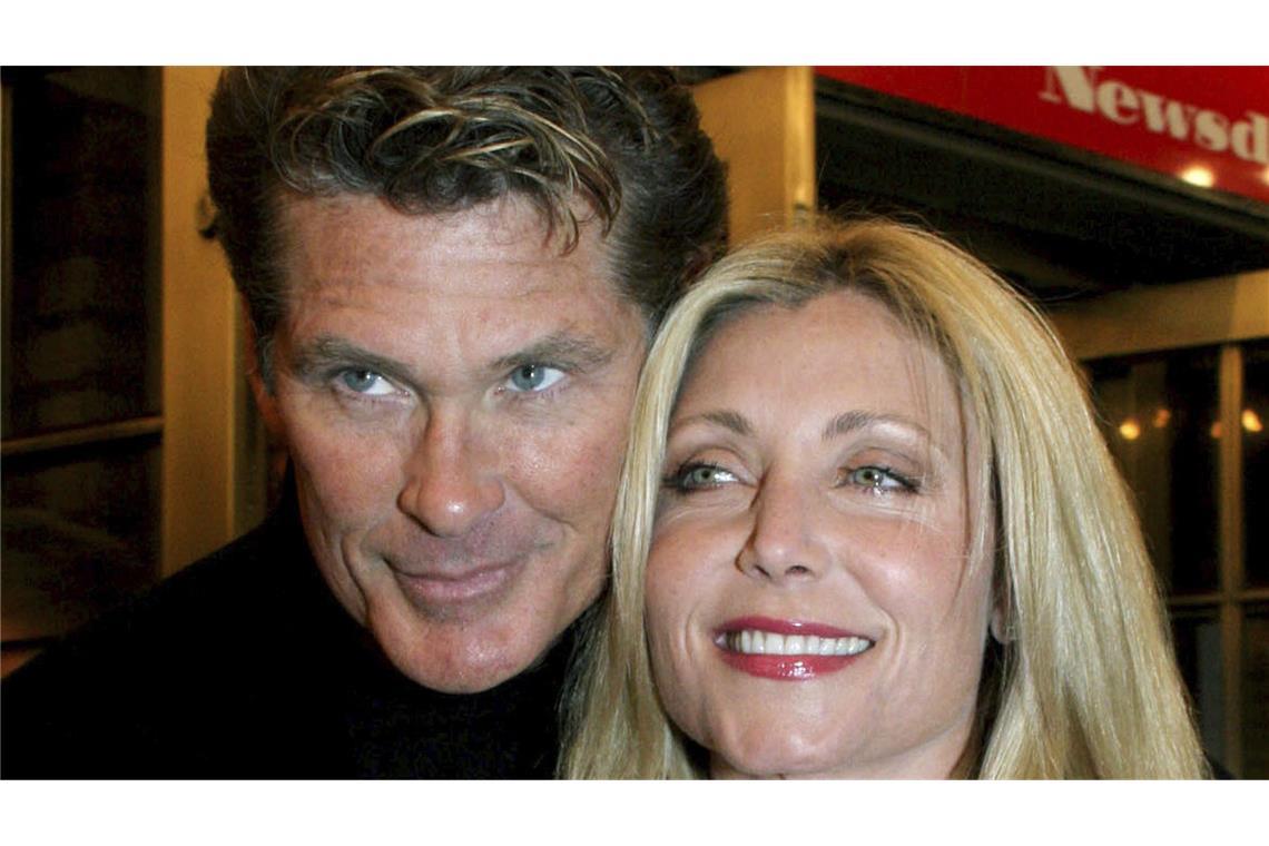 Ex-Frau von David Hasselhoff tot aufgefunden David Hasselhoff und Pamela Bach-Hasselhoff waren 17 Jahre lang verheiratet.