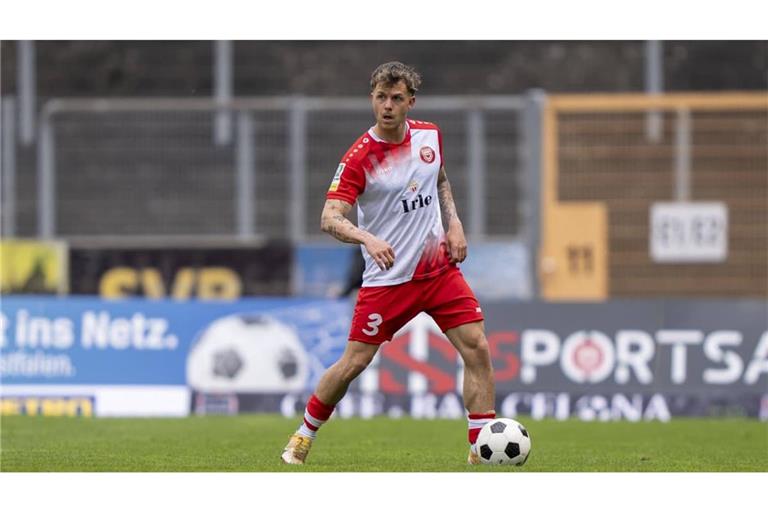 David Kammerbauer spielte in der Saison 2025/26 für die SF Siegen&nbsp;– ab sofort ist der 29-Jährige für den SGV Heilbronn-Freiberg am Ball.