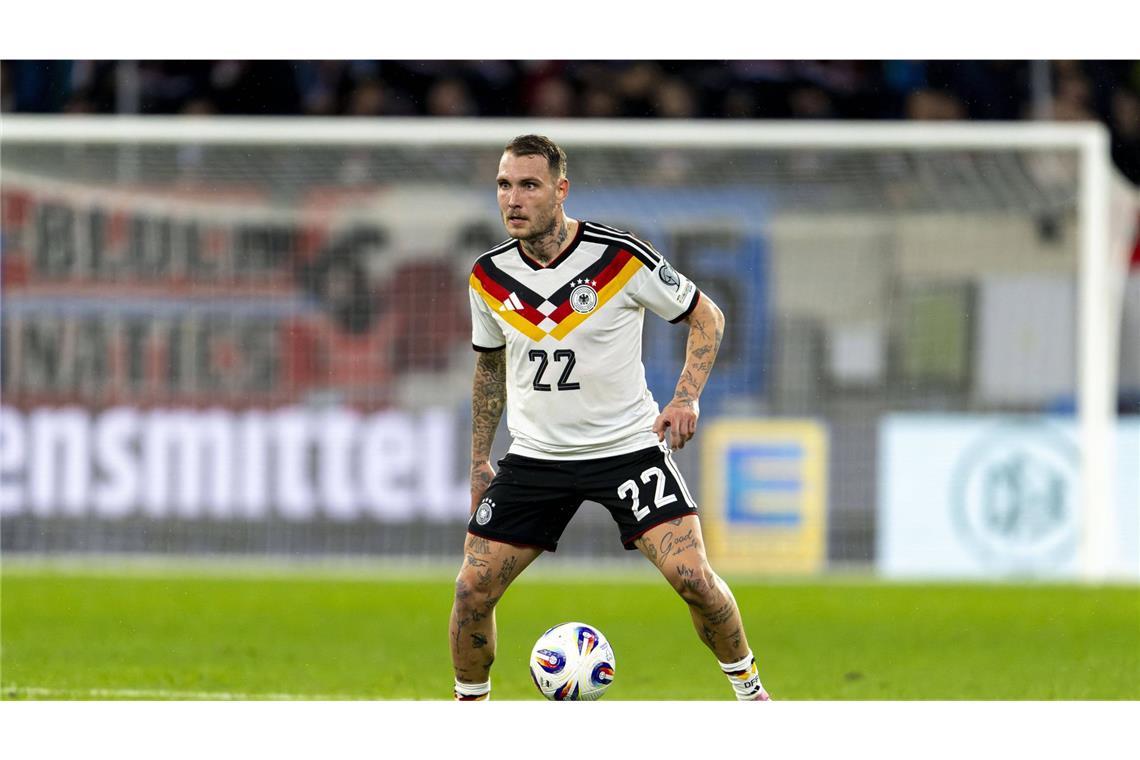 David Raum (Note 3): Mit viel Energie auf der linken Abwehrseite. Es war David Raum anzumerken, dass er seinem Gegner keinen Platz lassen wollte. Fand bei der deutschen Dominanz natürlich oft den Weg nach vorne. Seine Hereingaben mangelte es ein wenig an Präzision. Machte ab der 72. Minute Platz für Nathaniel Brown.