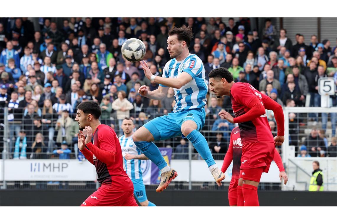 Hausaufgaben gemacht, Rückstand verkürzt David Tomic traf zum 1:0 per Kopf.