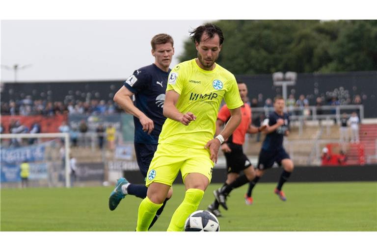 David Tomic und die Kickers waren am ersten Spieltag in Fulda gefordert.