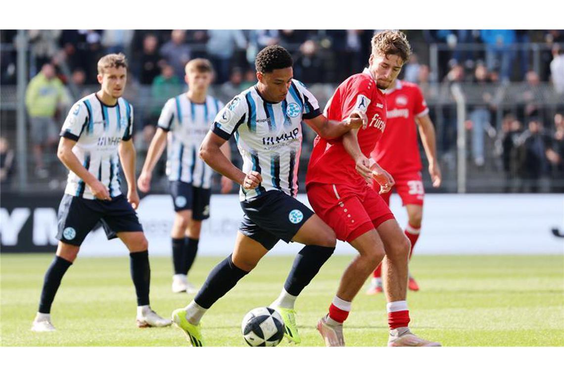 David Udogu und die Blauen haben gegen Schott Mainz nachgelegt.