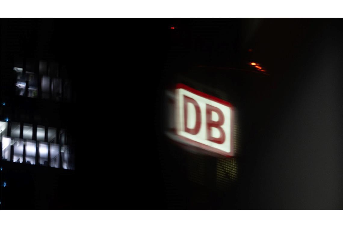 Droht der Bahn unter einem Kanzler Merz die Zerschlagung? Dem Bahnkonzern im Berliner Tower droht unter einer möglichen CDU-Regierung eine Neuaufstellung.