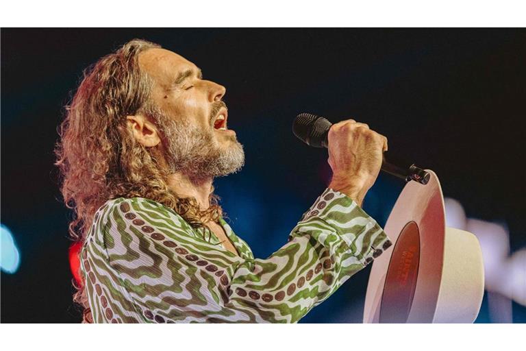 Dem Schauspieler Russell Brand werden eine Vergewaltigung und ein sexueller Übergriff zur Last gelegt.