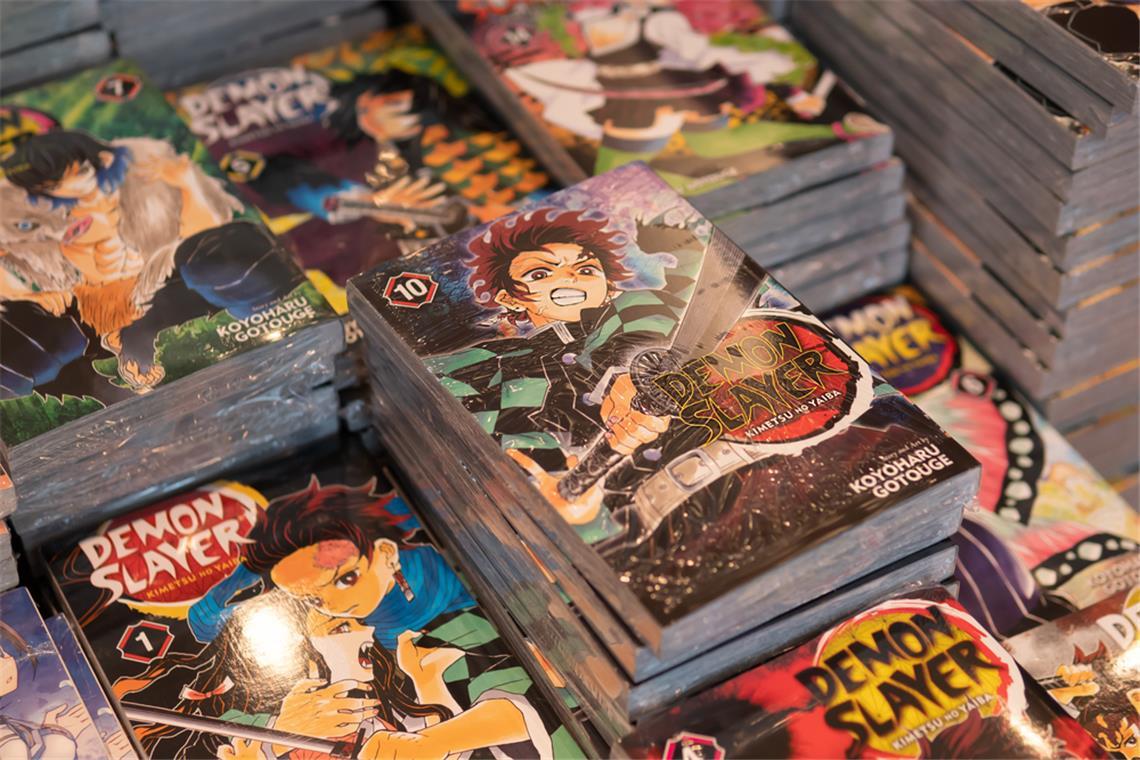 Demon Slayer: Wo läuft die Serie mit deutscher Synchro? „Demon Slayer“ (im Original: Kimetsu no Yaiba) basiert auf dem gleichnamigen Manga.