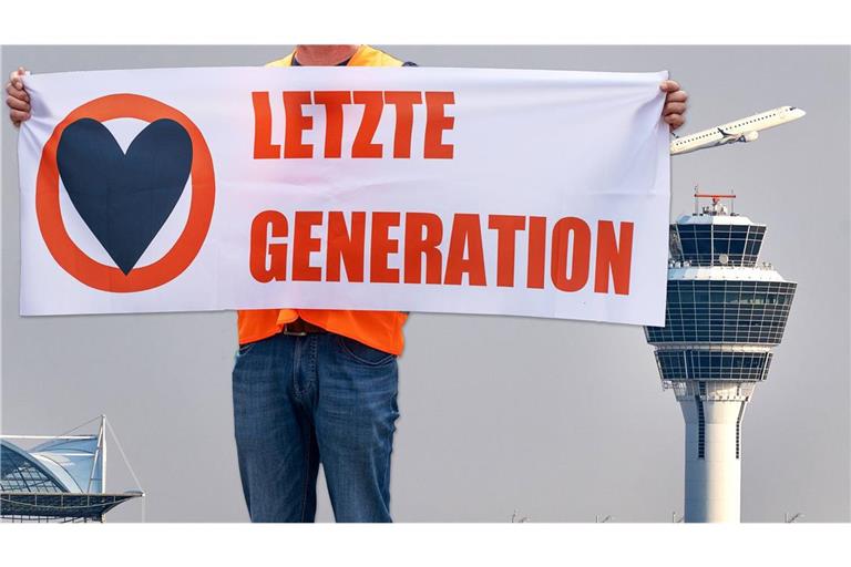 Den fünf Mitgliedern wird vorgeworfen, eine kriminelle Vereinigung gebildet zu haben. (Symbolbild)