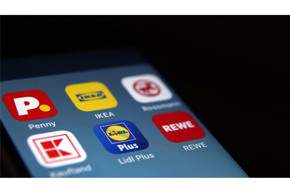 Nach Klage: Lidl verpflichtet sich zu klaren Preisangaben Den Kunden winken teils exklusive Vorteile, wenn sie sich bei Apps von Handelsketten registrieren.