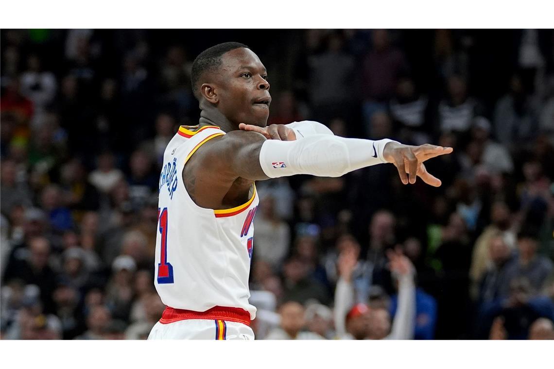 Schröder und Warriors retten knappen Sieg in Minnesota Dennis Schröder erzielte beim knappen Sieg der Golden State Warriors bei den Minnesota Timberwolves zwölf Punkte.