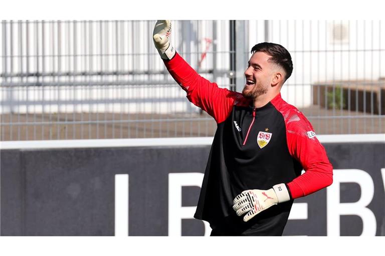 Dennis Seimen steht vor seinem Pflichtspiel-Debüt.