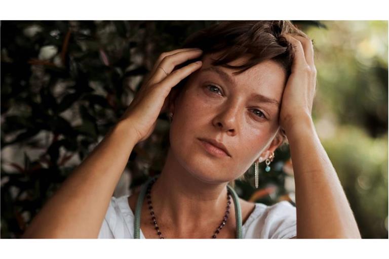 Depressiv Erkrankte weisen laut der Erhebung auch deutlich weniger Sozialkontakte als Menschen ohne Depression auf.