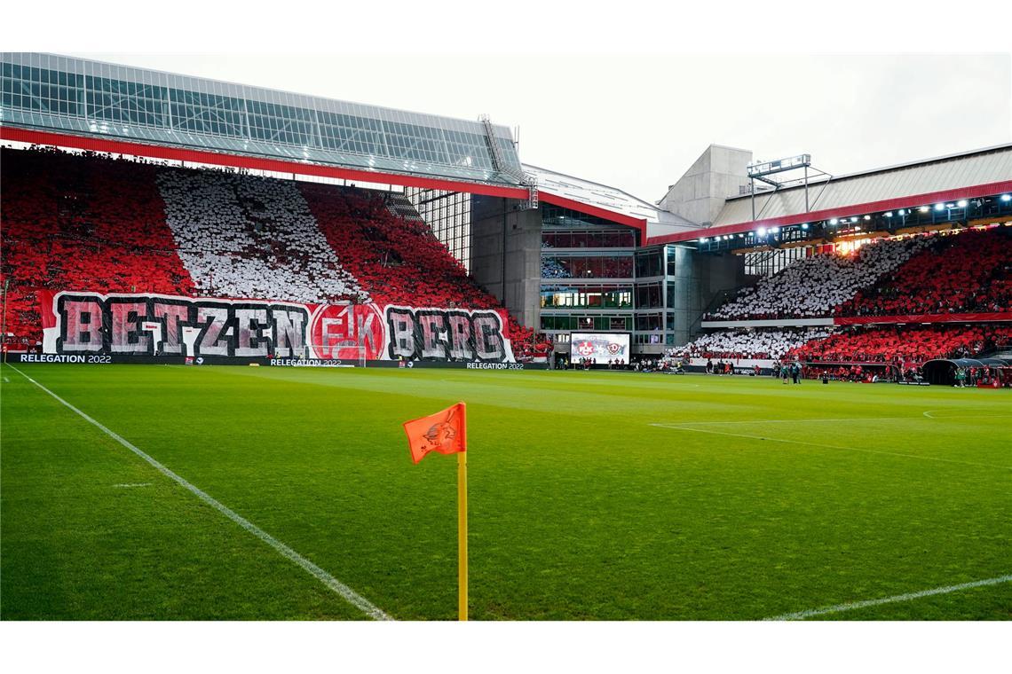 Der 1. FC Kaiserslautern hat am Samstag den SC Paderborn auf dem Betzenberg zu Gast. (Archivbild)