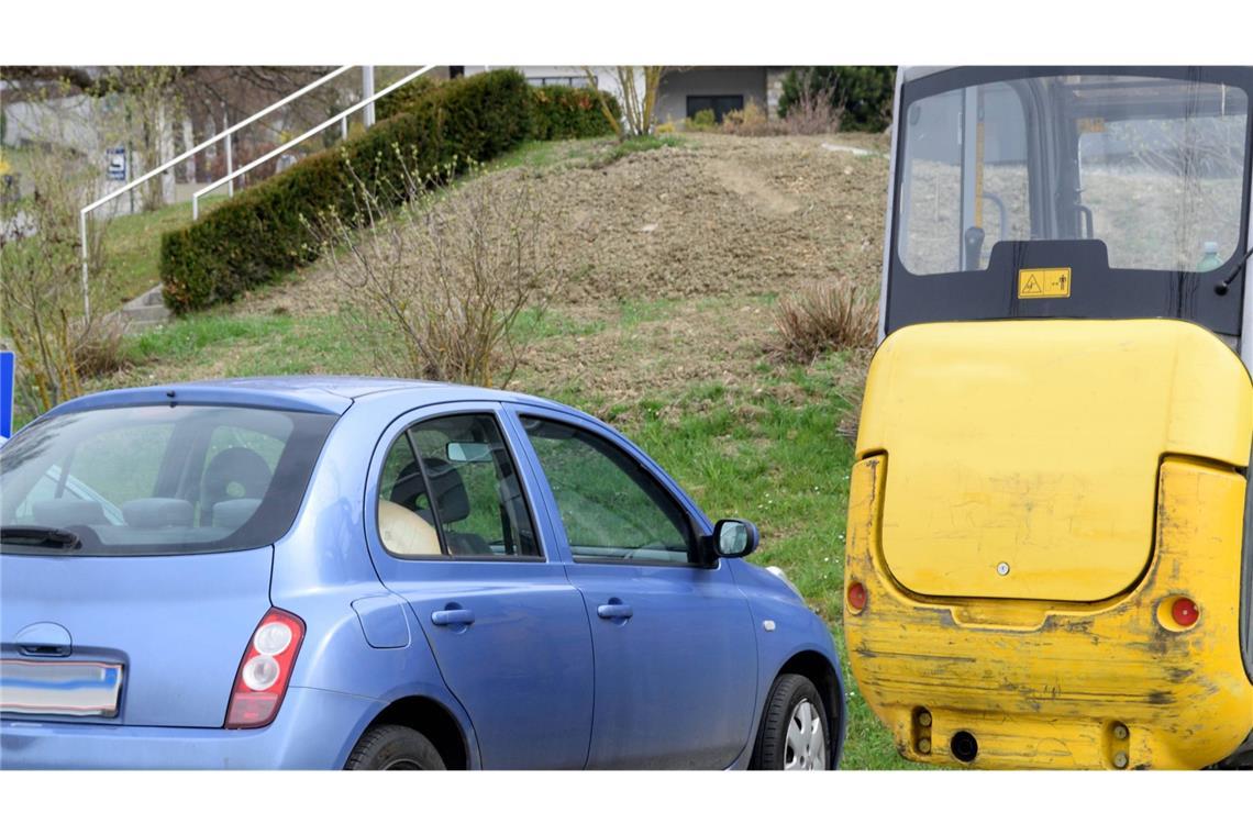 17-Jähriger startet Bagger mit Schraubendreher und macht „kleinen Ausflug“ Der 17-Jährige machte mit dem Bagger einen „kleinen Ausflug“. (Symbolbild)