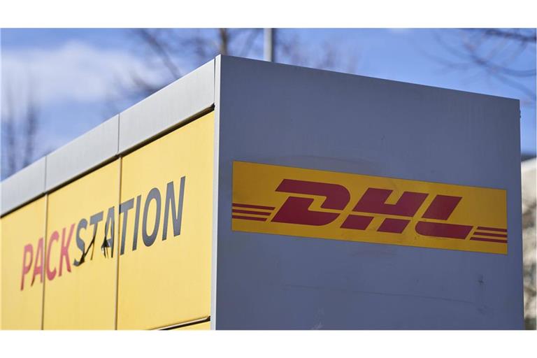 Der 23-Jährige wollte ein Paket mit Drogen an einer Packstation abholen (Symbolbild).