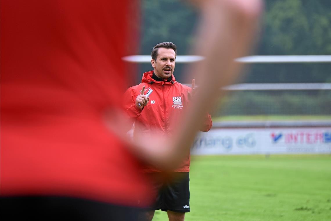 Der 36-jährige Mario Marinic gibt beim Fußball-Oberligisten TSG Backnang ab sofort als Spielertrainer den Takt vor. Foto: T. Sellmaier