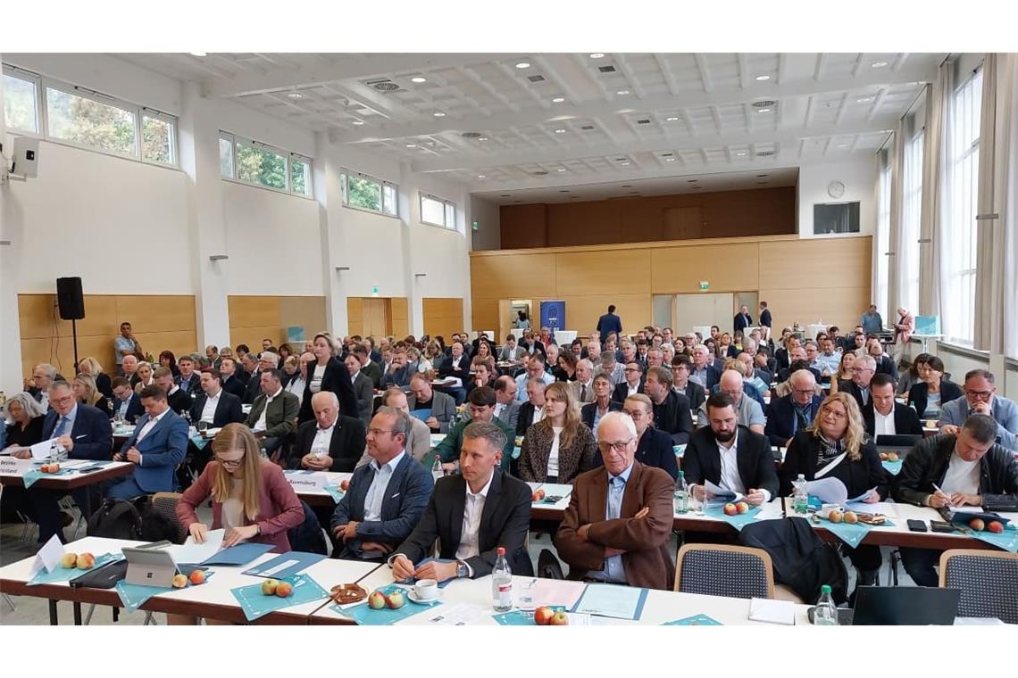 Der 51. Bezirksparteitag der CDU Württemberg-Hohenzollern findet in der Festhalle im Albstädter Stadtteil Onstmettingen statt.