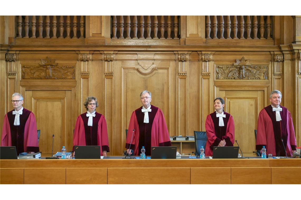 Bundesgericht entscheidet über "Compact"-Verbot Der 6. Senat mit dem Vorsitzenden Richter Ingo Kraft (M) bei der Verhandlung des Bundesverwaltungsgerichts. (Archivbild)