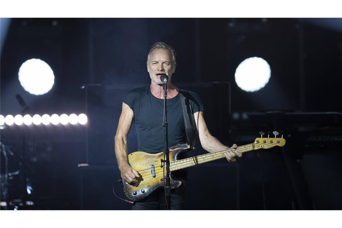 Sting verschiebt Auftritte wegen Krankheit Der 73-jährige Rockmusiker Sting sagte seine Teilnahme bei der Show der Bass Magazine Awards an diesem Donnerstag im kalifornischen Santa Ana ab. (Archivbild)