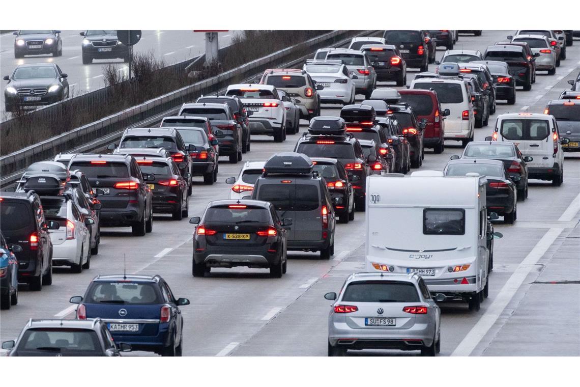 ADAC warnt vor Stau am Wochenende auf deutschen Autobahnen Der ADAC warnt vor Stau auf deutschen Autobahnen. (Archivbild)