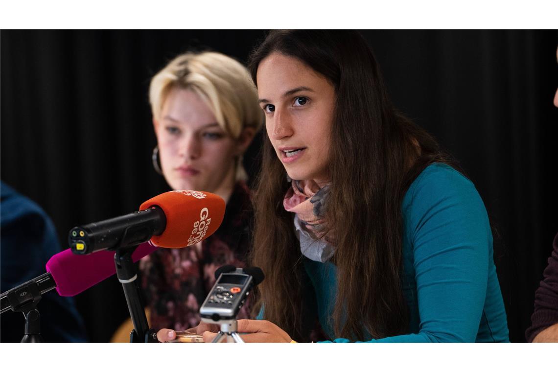 Berufsverbot für Lehrerin? Fall ist noch nicht entschieden Der Aktivistin Lisa Poettinger droht ein Berufsverbot.(Archivbild)