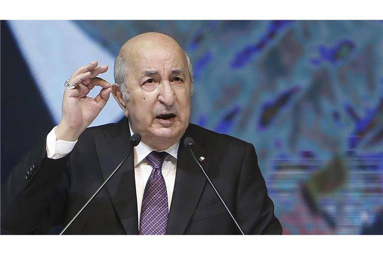Der algerische Präsident Abdelmadjid Tebboune ordnete die Untersuchung des Unglücks an.