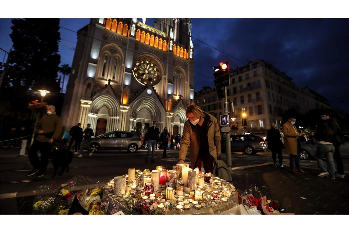 Höchststrafe für Islamisten wegen Dreifachmord in Nizza Der Angriff in der Basilika von Nizza reihte sich in eine Serie von islamistischen Anschlägen, die Frankreich seit Jahren erschüttern. (Archivbild)