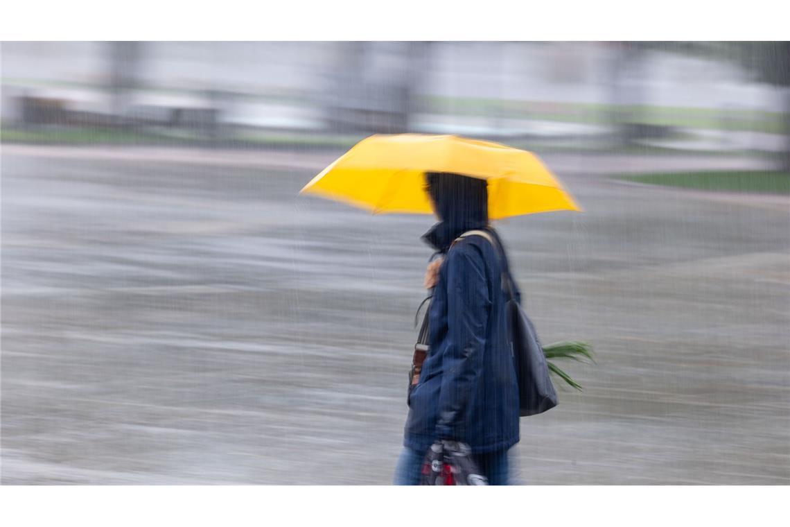 Der April ist bekannt für sein wechselhaftes Wetter – doch es wird auch wieder schön. (Symbolbild)