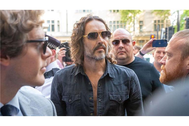 Der Auftritt von Russell Brand vor Gericht war schnell wieder vorbei.