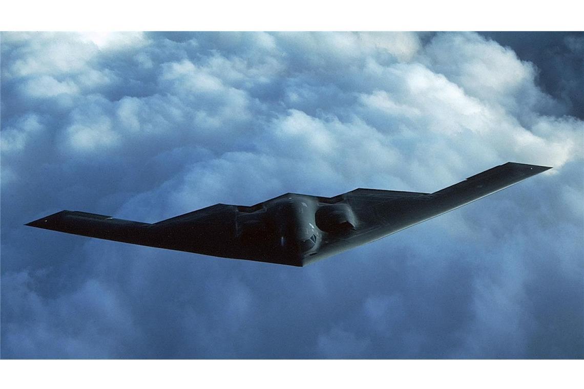 Der B-2 „Spirit“ – das teuerste Flugzeug aller Zeiten Der B-2 „Spirit“ – ein Flugzeug mit ungewöhnlichem Design