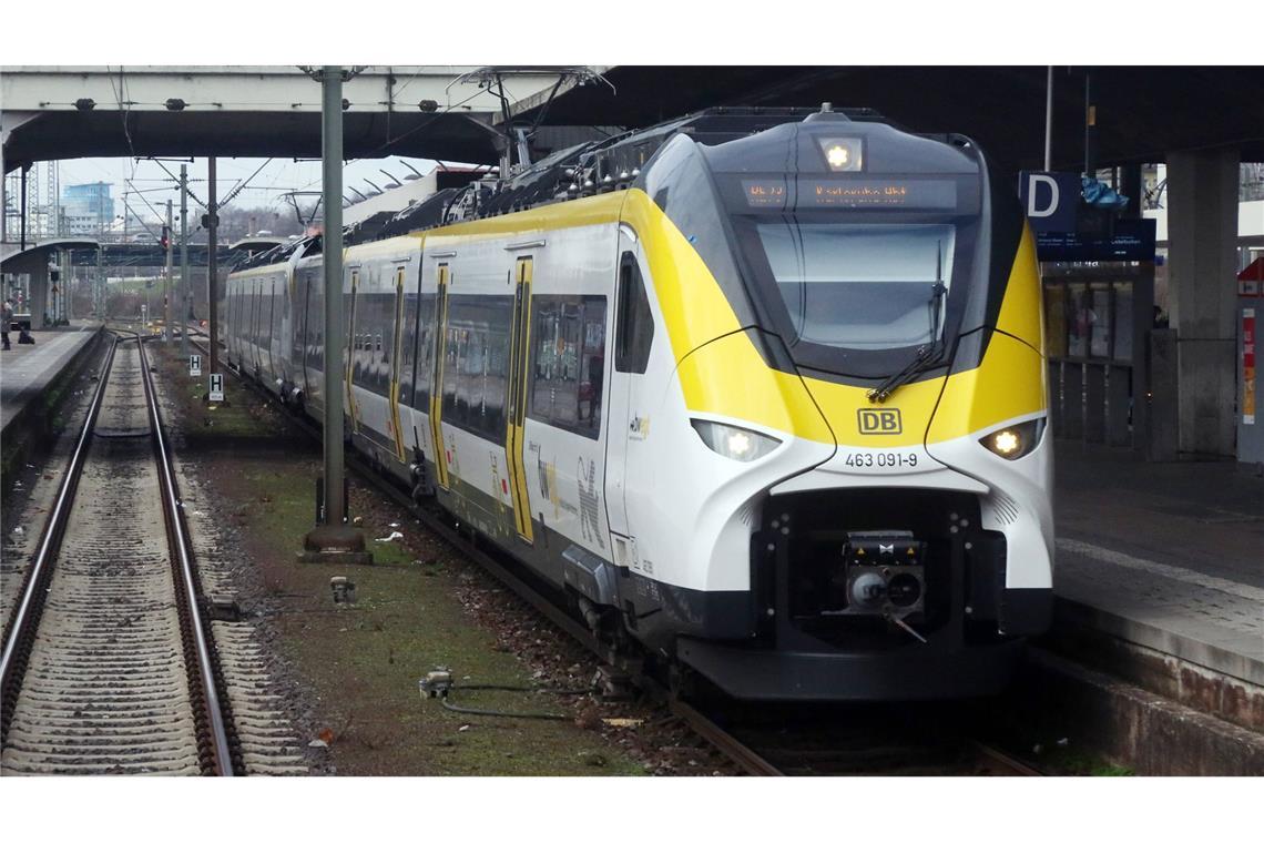 Bahnhof Heidelberg wegen Stellwerkstörung nicht erreichbar Der Bahnhof Heidelberg ist aktuell nicht erreichbar (Symbolbild).