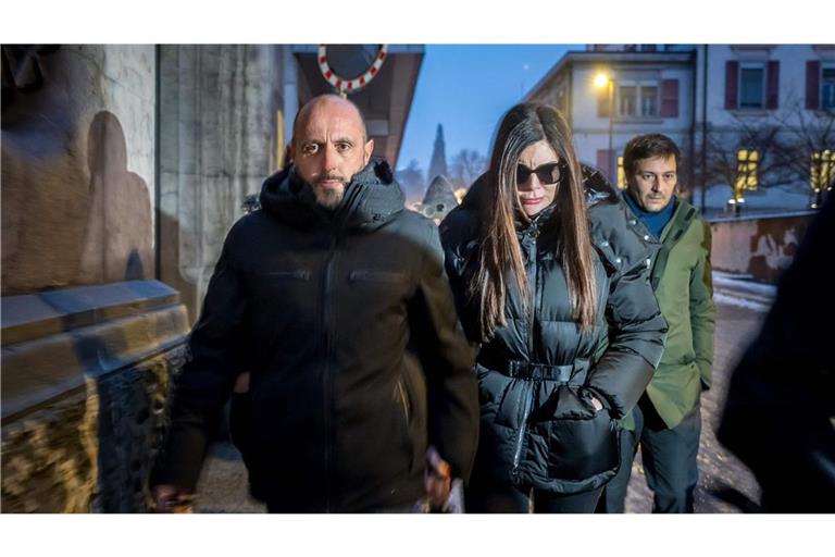 Der Barbetreiber (links) bleibt in U-Haft.