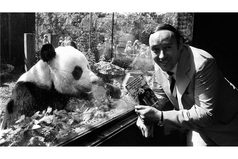 Der Biologe Desmond Morris - hier eine Aufnahme von 1981 - wurde mit seinem Buch "Der nackte Affe" weltbekannt.