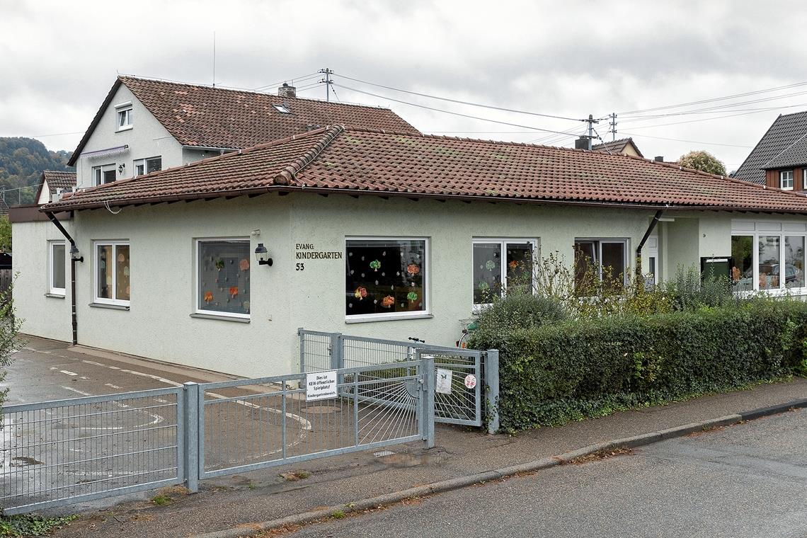 Wünschenswertes vom Leistbaren trennen Der bisher evangelische Kindergarten Oetingerhaus wird in städtische Trägerschaft übernommen – dafür werden zusätzliche Betreuungskräfte benötigt. Unter anderem deshalb steigen die Personalkosten voraussichtlich um etwa 1,1 Millionen Euro. Foto: J. Fiedler