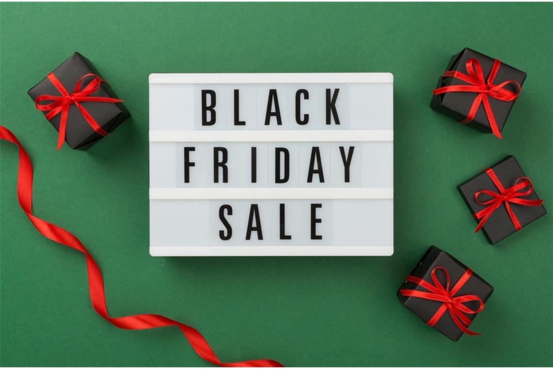 Black Friday: Warum man oft nichts spart Der Black Friday kann schnell zur Konsumfalle werden.