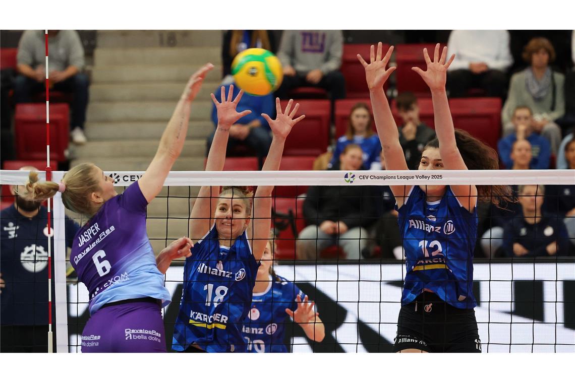 Allianz MTV Stuttgart ist der klare Außenseiter Der Block muss stehen: Die Volleyballerinnen von Allianz MTV Stuttgart treten an diesem Donnerstag im polnischen Rzeszow an.