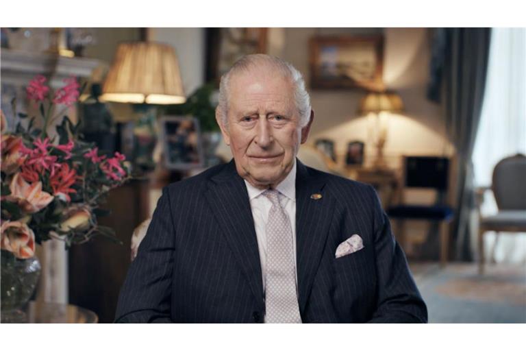 Der britische König Charles III. hat sich in einer Videobotschaft zum Fortschritt seiner Krebsbehandlung geäußert.