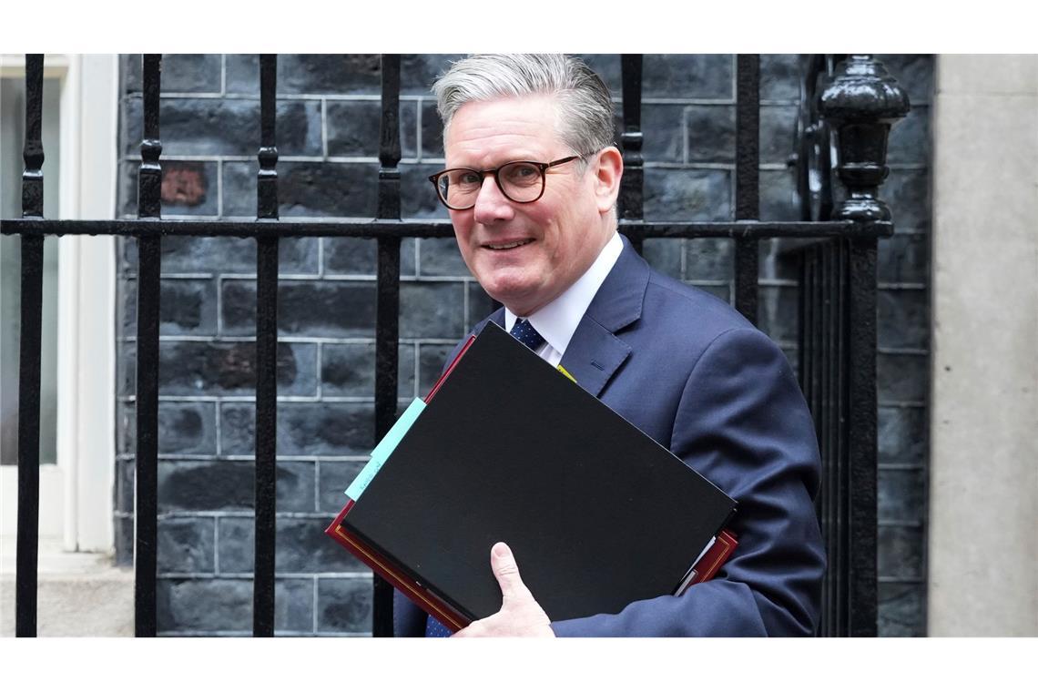 Trifft auch Deutsche: Briten verschärfen Zuwanderungsregeln Der britische Premier Keir Starmer wird die verschärften Regeln bei einer Pressekonferenz erläutern. (Archivfoto)