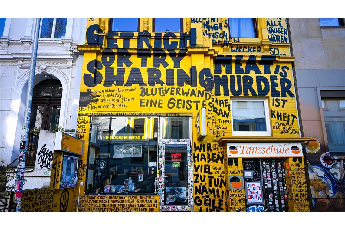 Der Buchladen "Golden Shop" in Bremen.